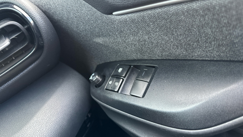 Toyota Yaris 1.5 Hybrid Icon 5dr CVT Hybrid Hatchback